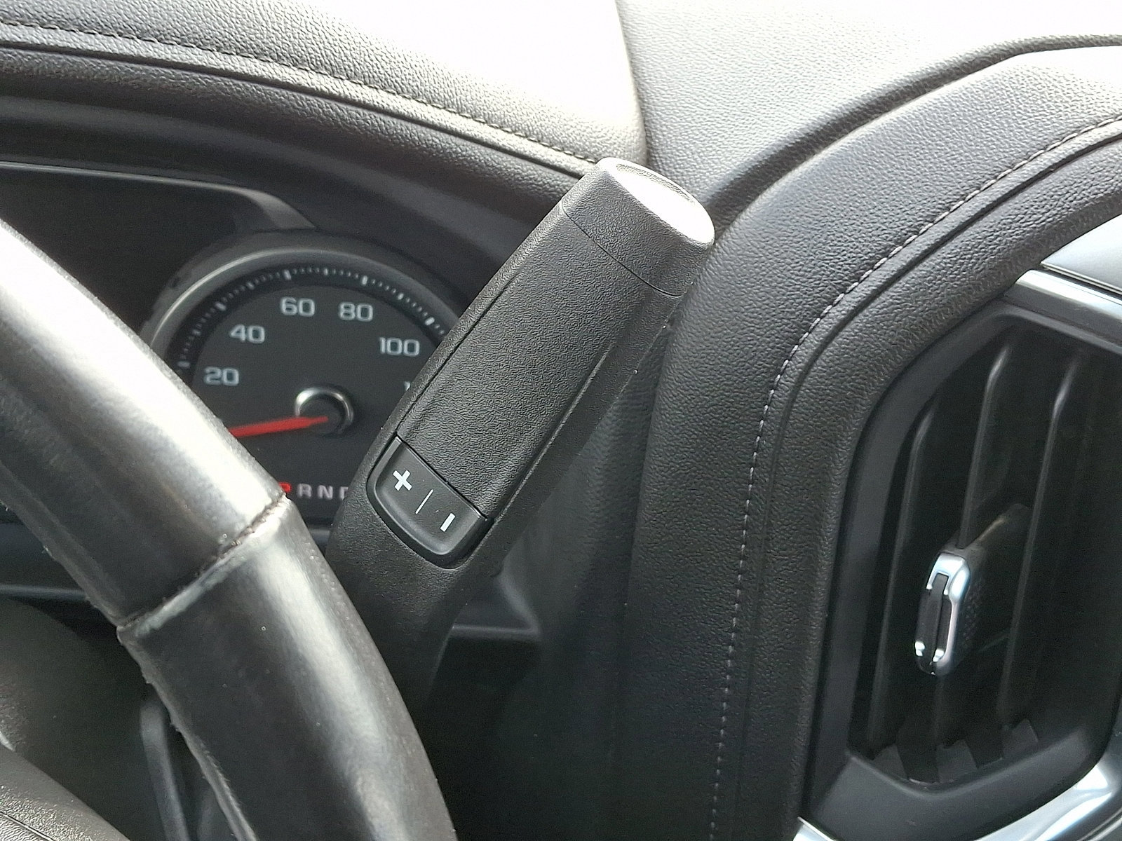 Used 2022 Chevrolet Silverado 3500 LTZ w/ LTZ Plus Package image 22