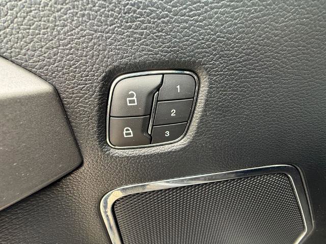 Certified 2020 Ford F150 Platinum AWD/4WD image 32