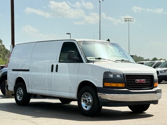 Used 2019 GMC Savana 3500 w/ Driver Convenience Package RWD image 18