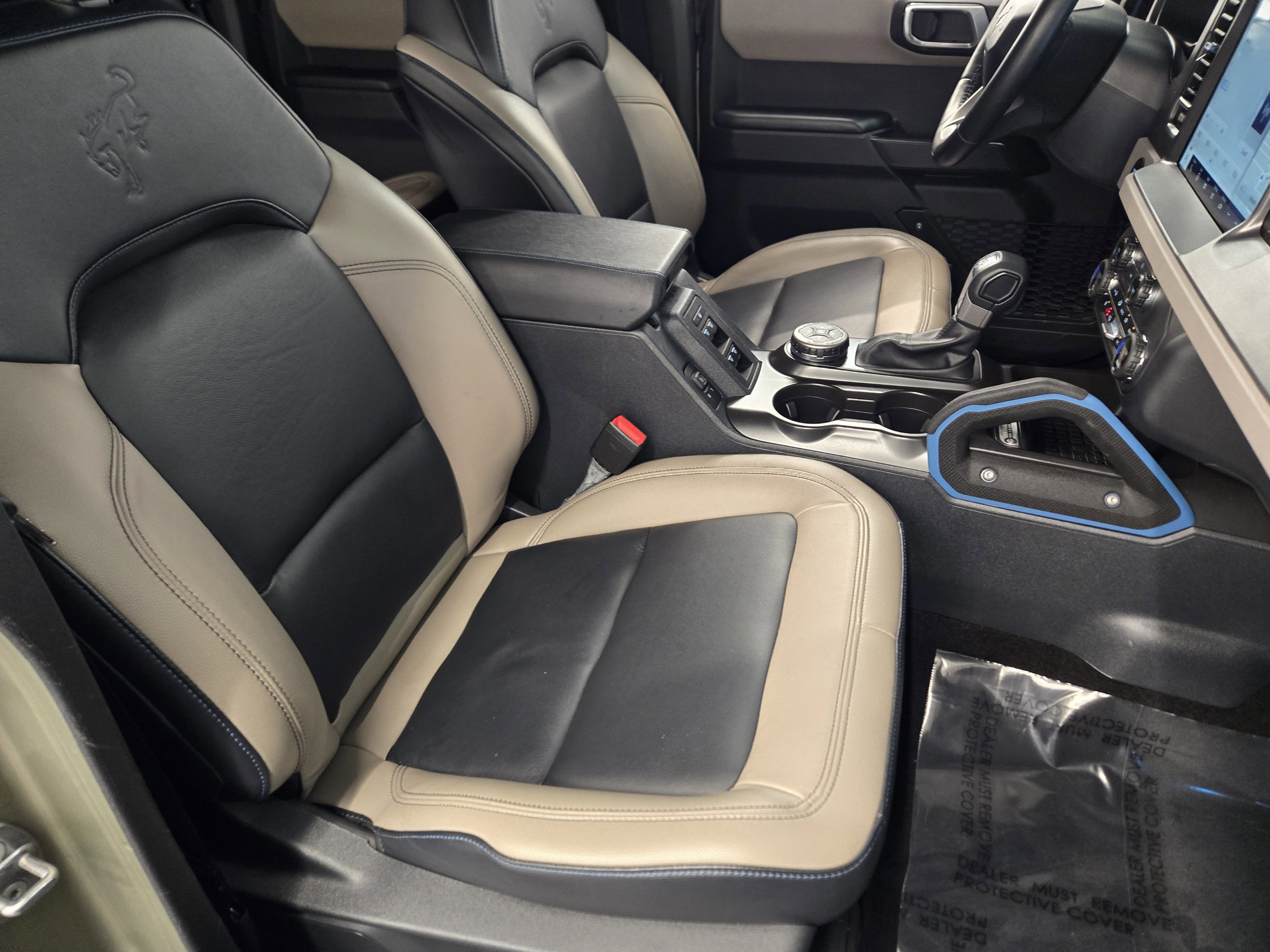 Certified 2024 Ford Bronco Wildtrak image 13