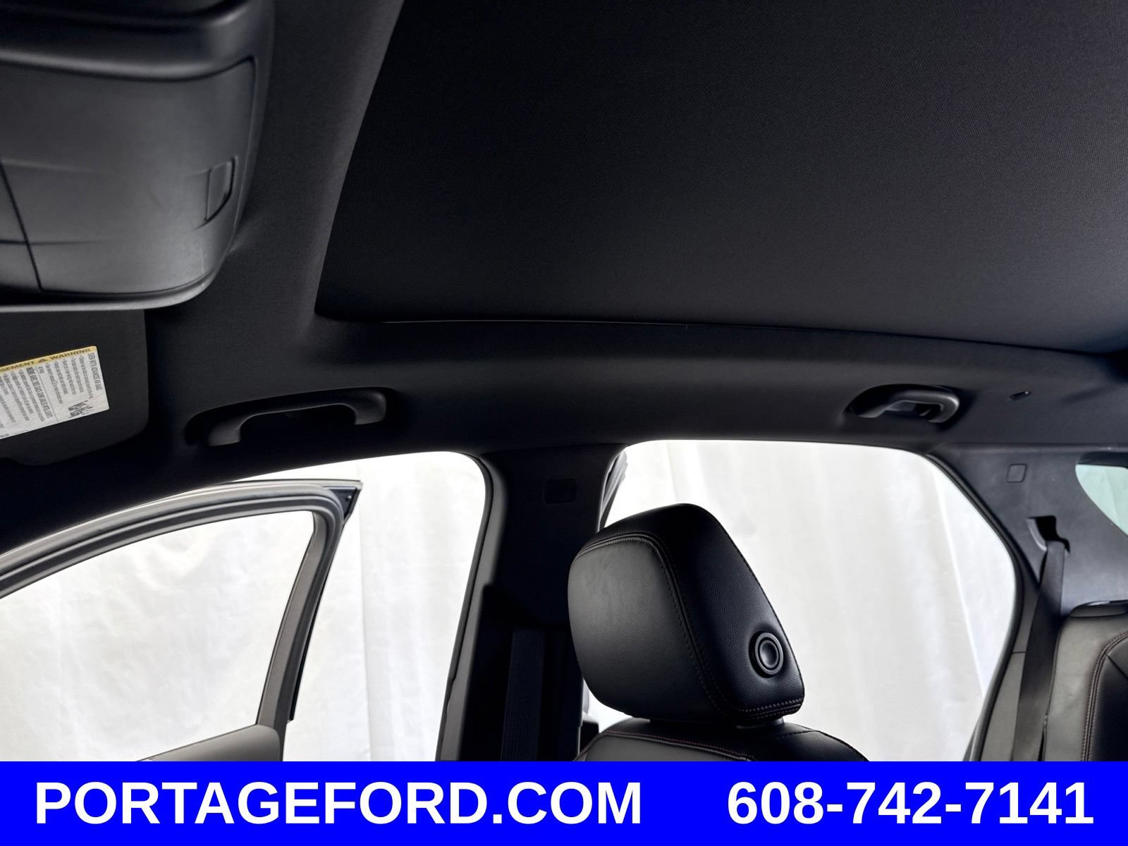 Used 2022 Chevrolet Equinox RS w/ RS Leather Package AWD/4WD image 23