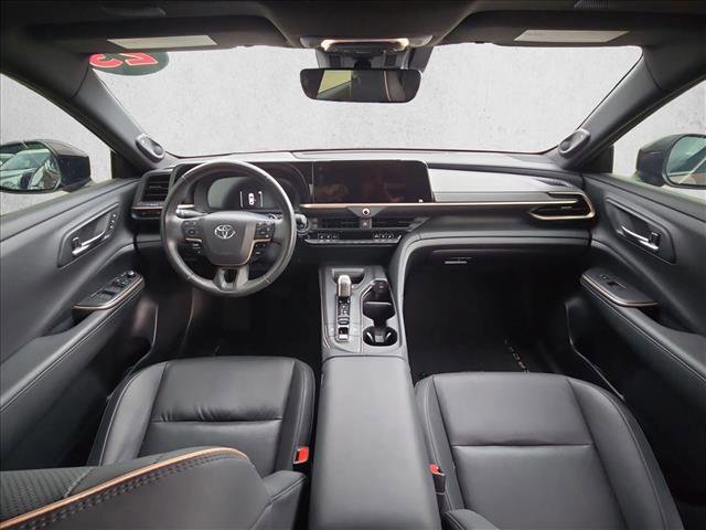 Used 2023 Toyota Crown Platinum AWD/4WD image 17