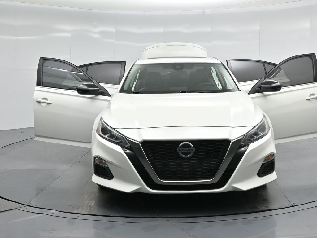Used 2022 Nissan Altima 2.0 SR image 29