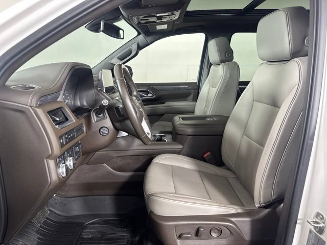 Used 2021 GMC Yukon XL SLT w/ SLT Luxury Plus Package AWD/4WD image 8