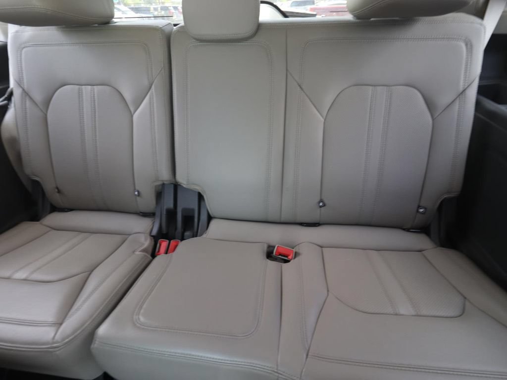 Certified 2019 Ford Expedition Limited w/ Equipment Group 302A RWD image 14