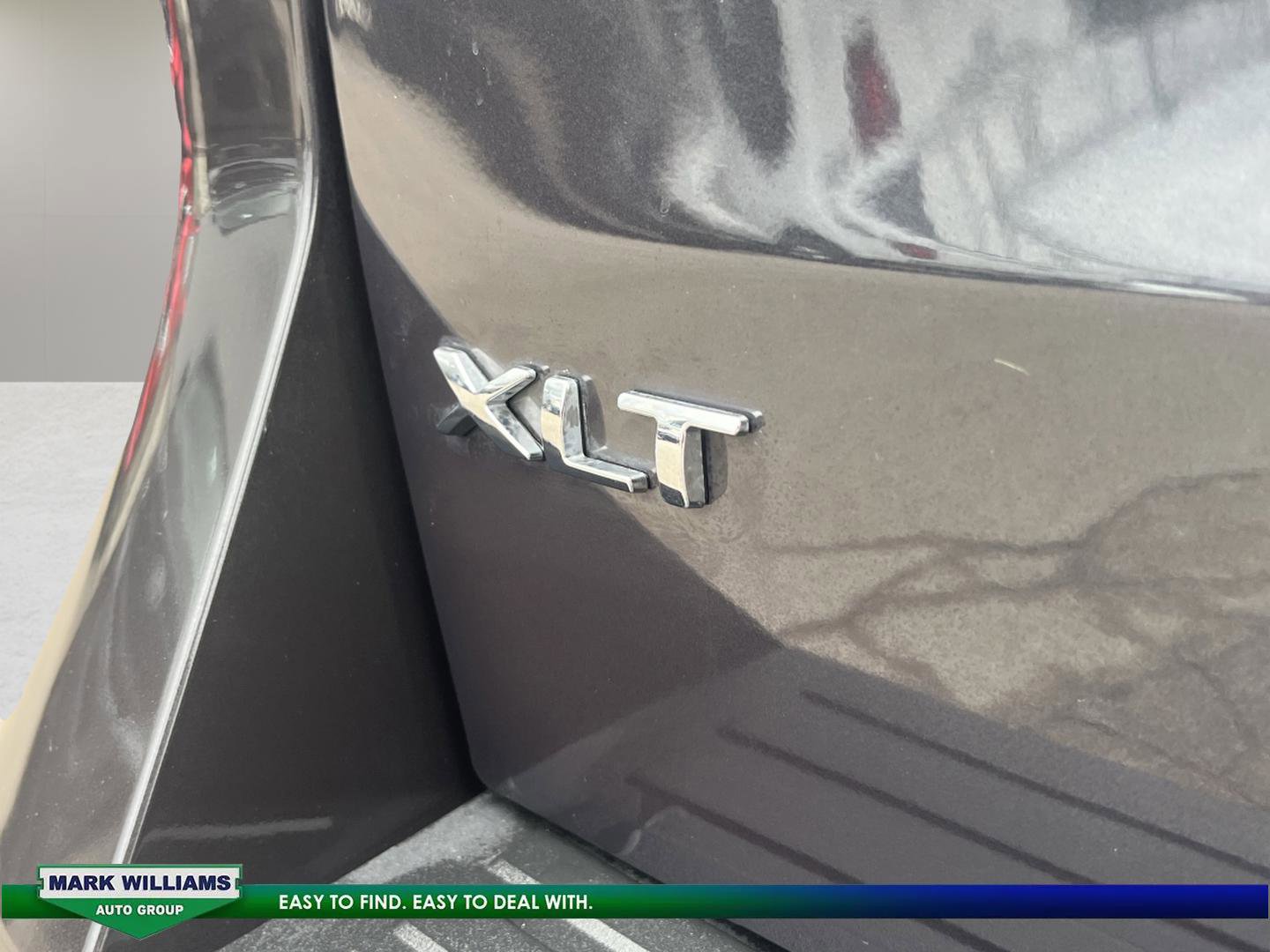 Certified 2024 Ford Expedition XLT image 10