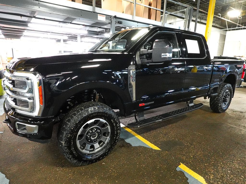 Certified 2023 Ford F350 Platinum w/ Tremor Off-Road Package AWD/4WD image 3
