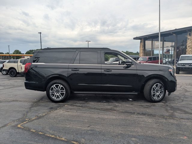 Certified 2025 Ford Expedition Max Active AWD/4WD image 11