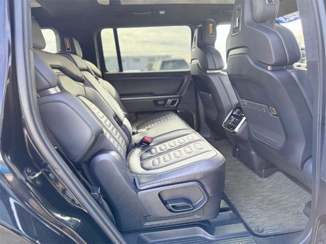 Used 2023 Rivian R1S Adventure image 18