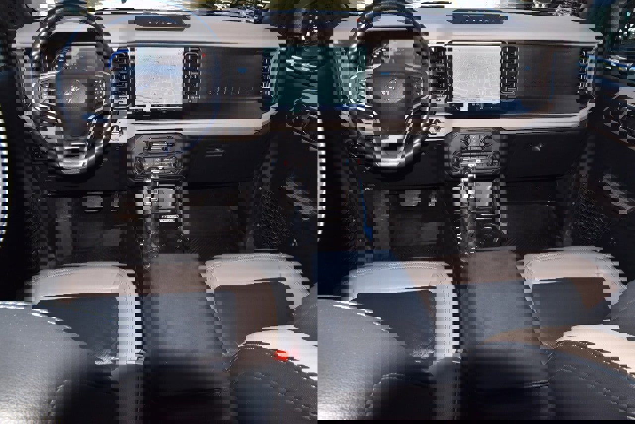 Certified 2023 Ford Bronco Wildtrak image 16