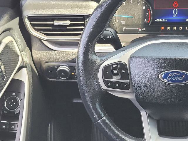 Certified 2022 Ford Explorer XLT w/ Equipment Group 202A image 14