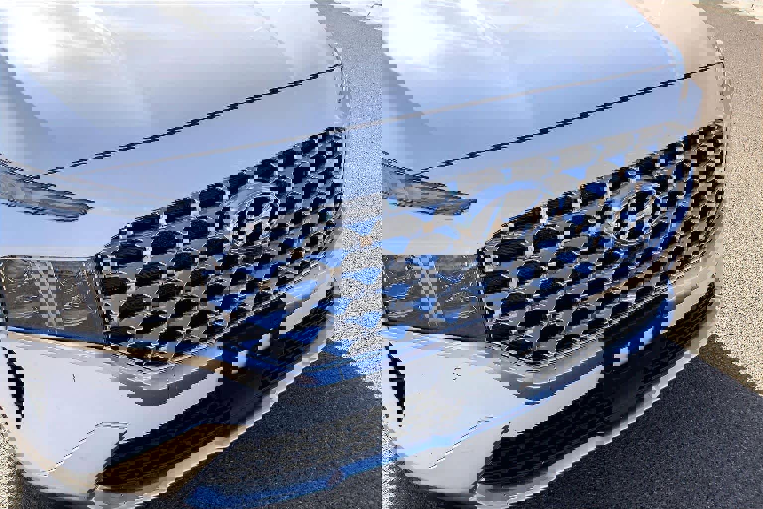 Used 2023 Hyundai Santa Fe Limited image 29