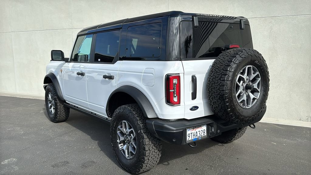 Certified 2025 Ford Bronco Badlands image 4