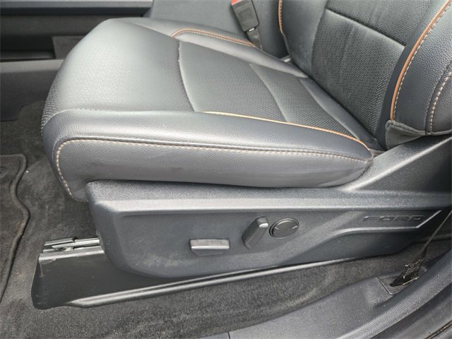 Certified 2025 Ford F350 Lariat w/ Lariat Ultimate Package image 11