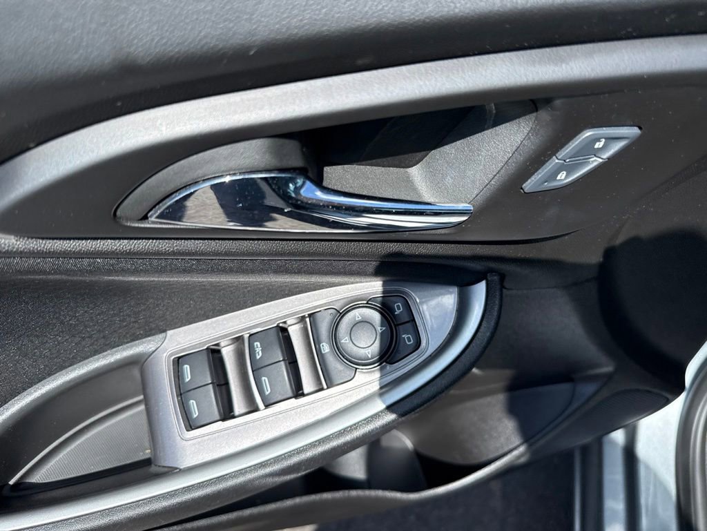 Used 2024 Chevrolet Malibu LT FWD image 16
