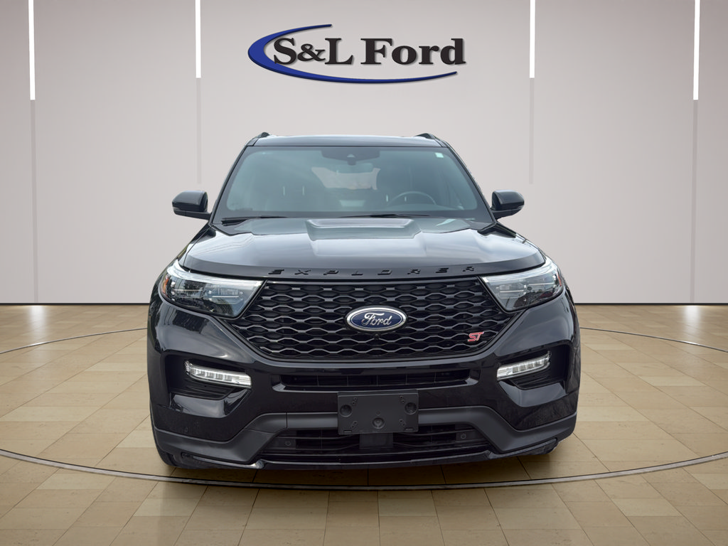 Certified 2023 Ford Explorer ST w/ Technology Package AWD/4WD image 12