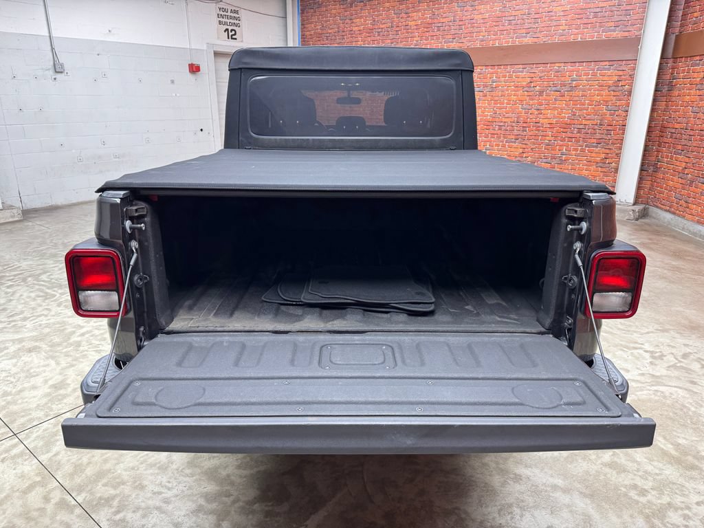 Used 2020 Jeep Gladiator Sport w/ Quick Order Package 23S AWD/4WD image 28