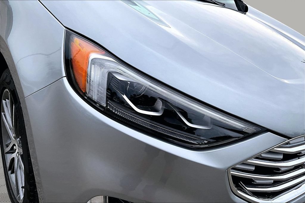 Certified 2024 Ford Edge Titanium w/ Equipment Group 301A AWD/4WD image 29