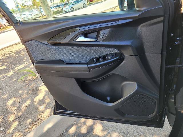 Used 2021 Chevrolet TrailBlazer LS FWD image 27