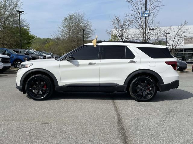 Certified 2022 Ford Explorer ST w/ Equipment Group 401A image 2