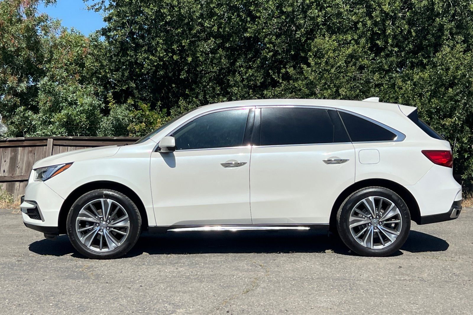 Used 2017 Acura MDX FWD w/ Technology Package image 7