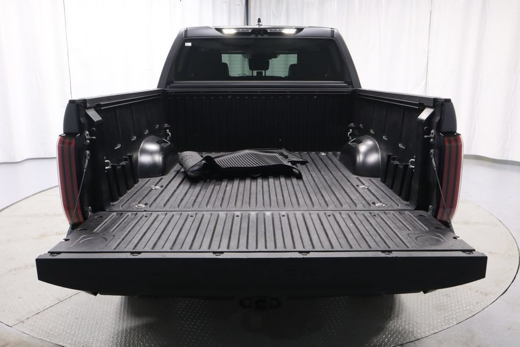Used 2024 Toyota Tundra Limited AWD/4WD image 20