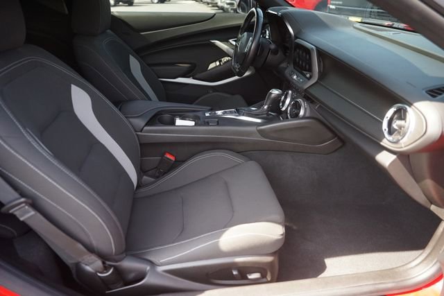 Used 2022 Chevrolet Camaro SS RWD image 14