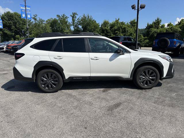 Used 2025 Subaru Outback Onyx Edition AWD/4WD image 7