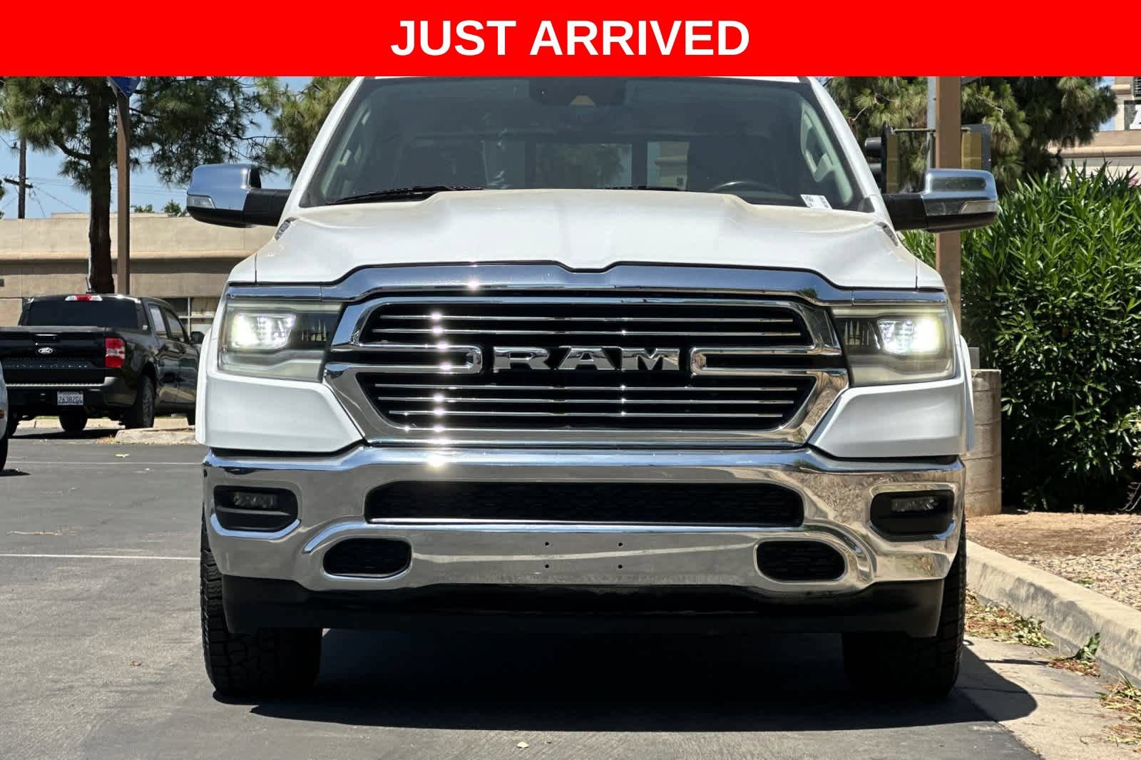 Used 2022 RAM 1500 Laramie AWD/4WD image 11