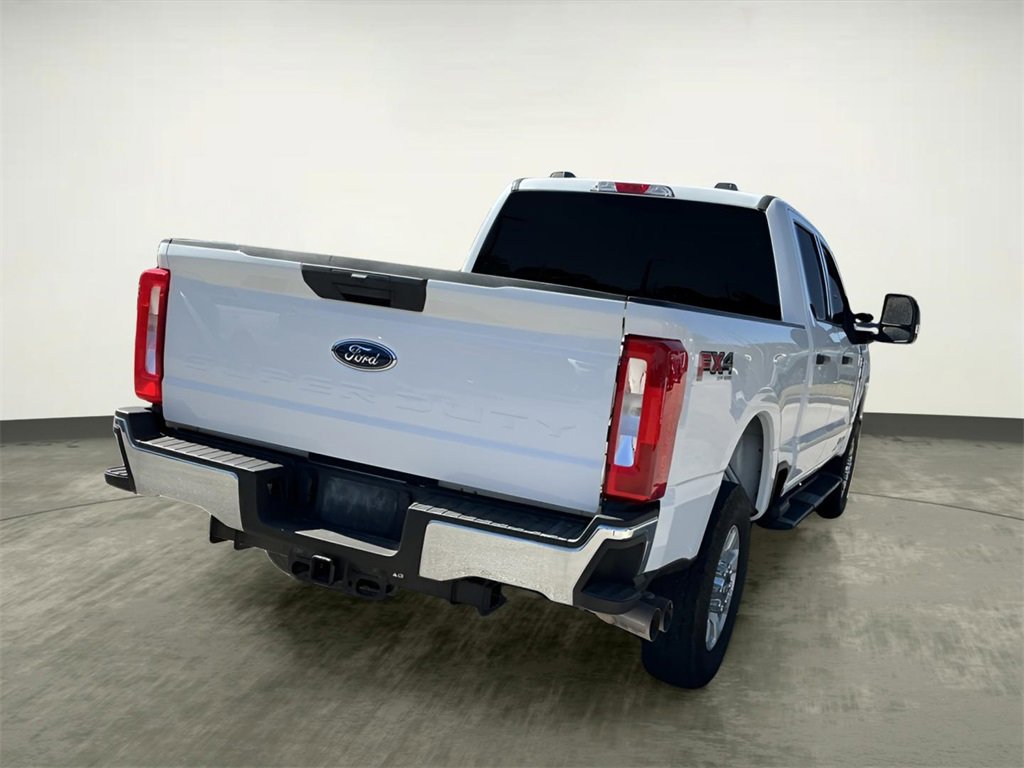 Certified 2024 Ford F250 XLT w/ FX4 Off-Road Package image 8