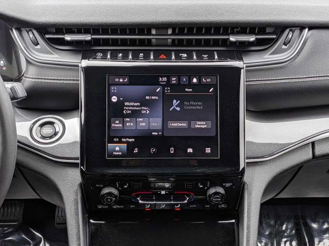 Used 2023 Jeep Grand Cherokee Altitude image 27