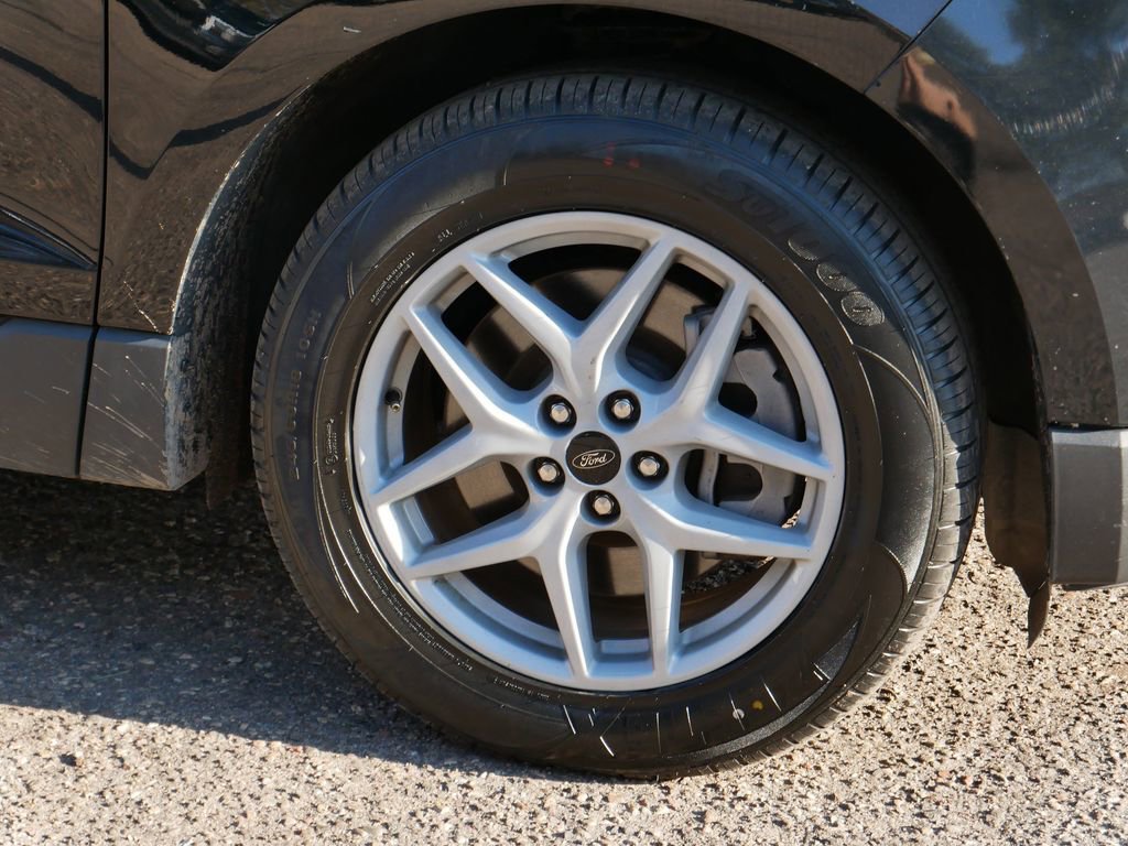 Certified 2024 Ford Edge SEL AWD/4WD image 7