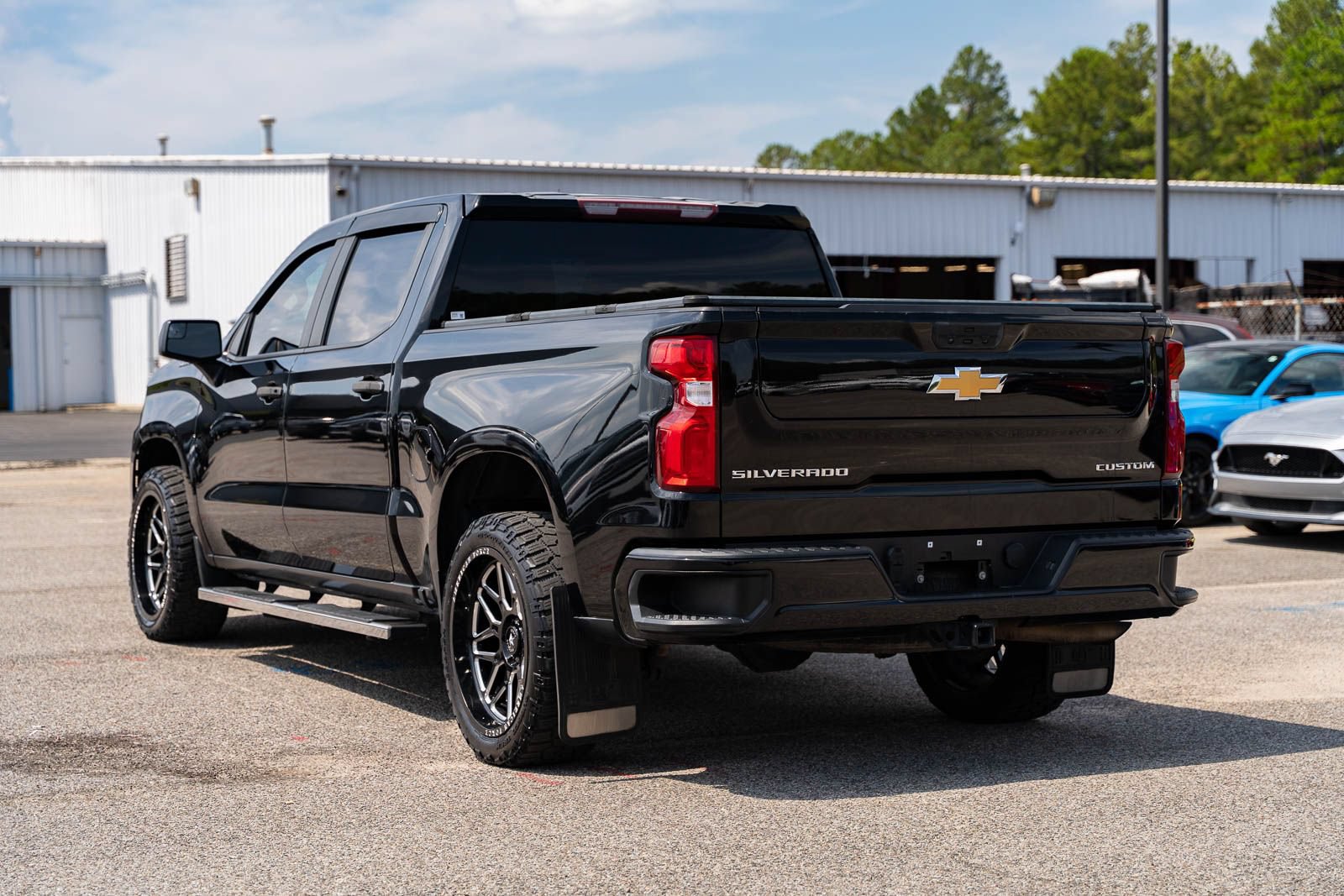 Used 2021 Chevrolet Silverado 1500 Custom RWD image 5