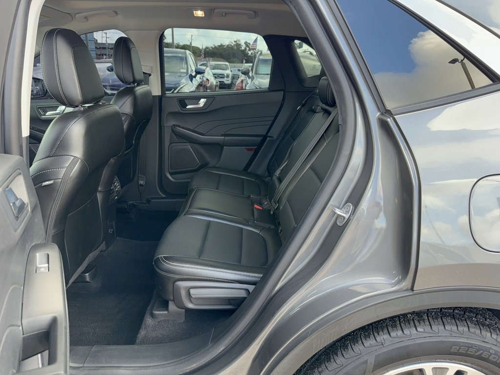 Certified 2022 Ford Escape SEL image 13