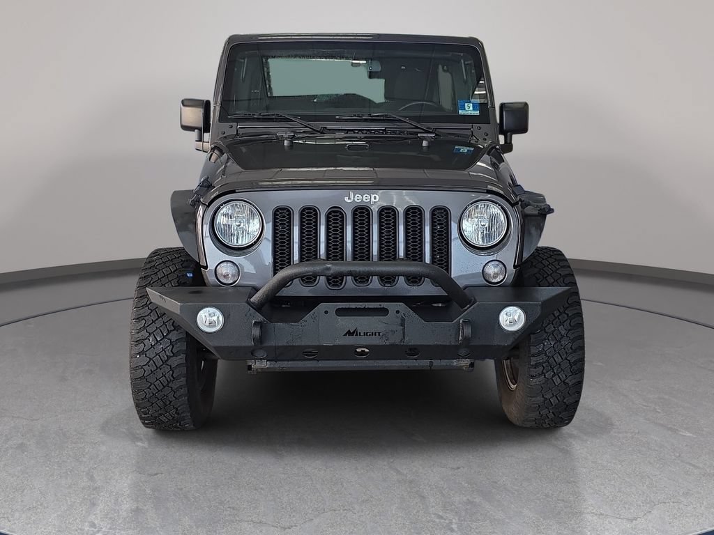Used 2018 Jeep Wrangler Unlimited Sport S AWD/4WD image 2