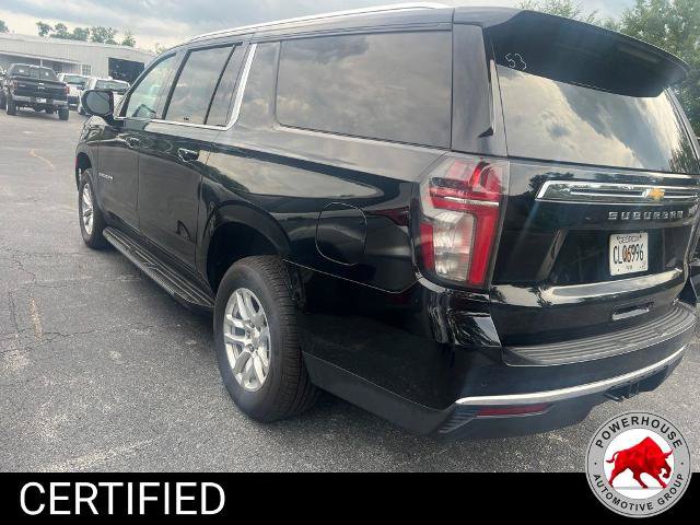 Used 2024 Chevrolet Suburban LT RWD image 7