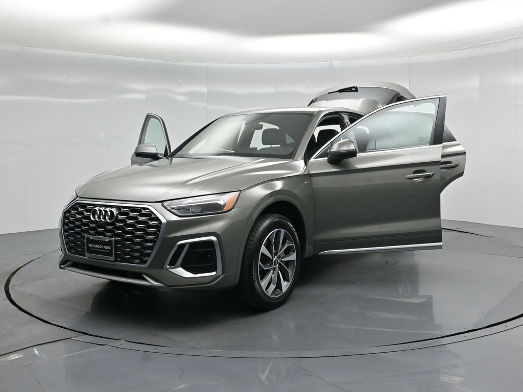 Used 2023 Audi Q5 2.0T Premium w/ Convenience Package image 56