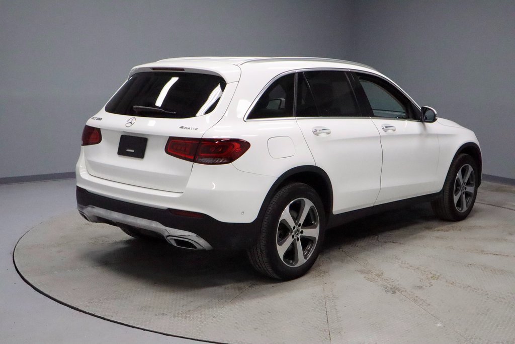 Used 2022 Mercedes-Benz GLC 300 4MATIC image 5