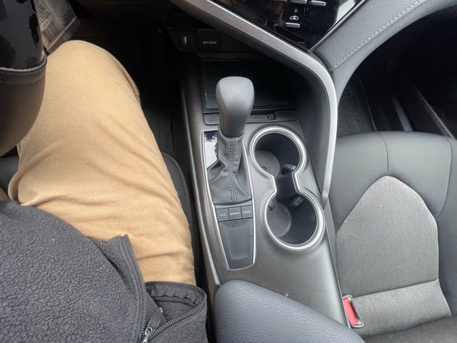 Used 2024 Toyota Camry LE w/ Convenience Package image 12