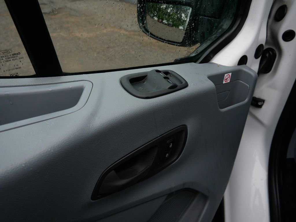 Certified 2019 Ford Transit 150 XL RWD image 15