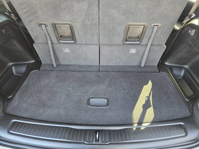 Used 2023 Jeep Grand Cherokee L Laredo RWD image 31