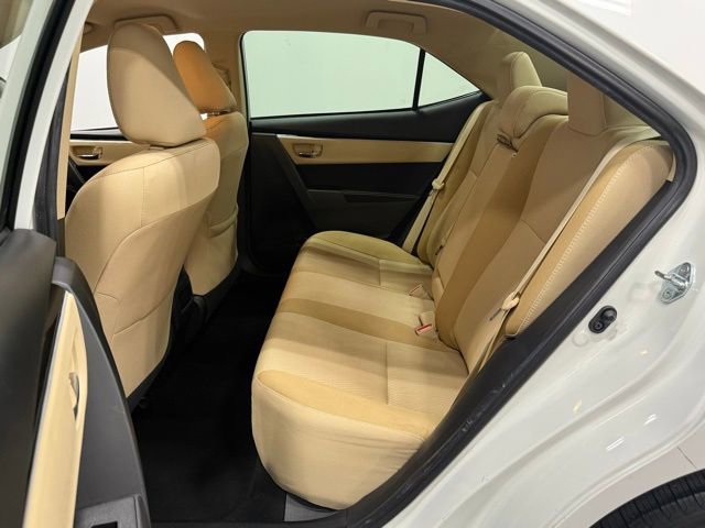 Used 2018 Toyota Corolla LE image 28