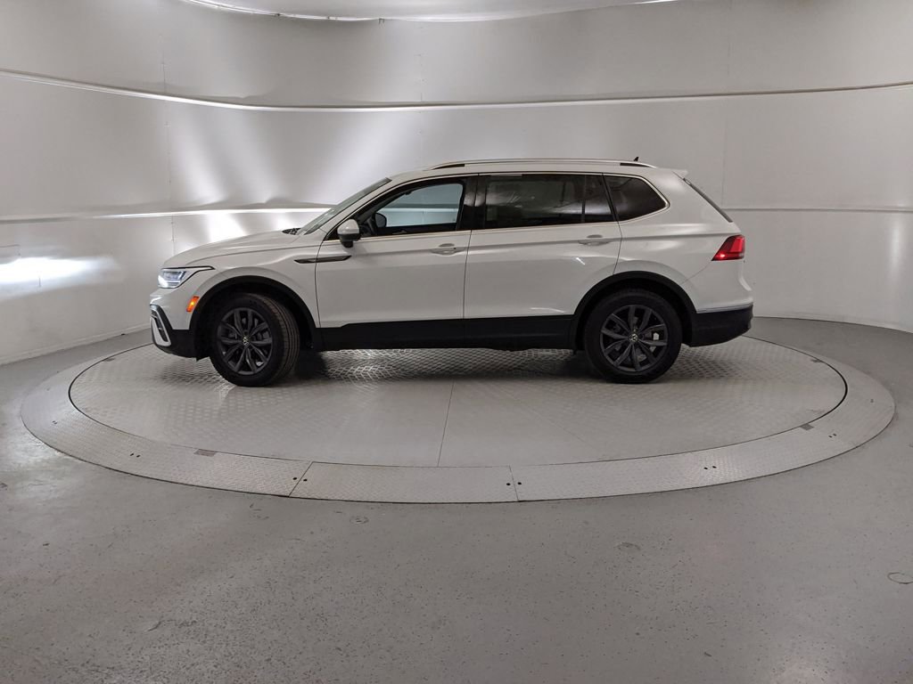Used 2022 Volkswagen Tiguan SE image 5