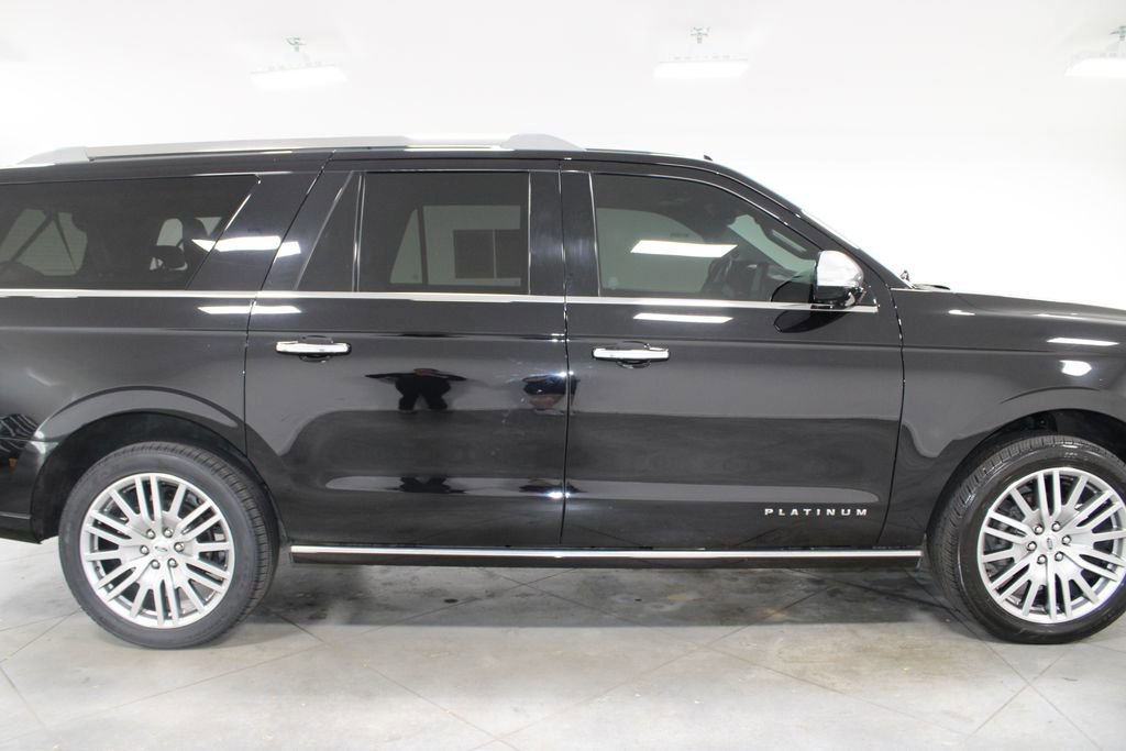 Certified 2023 Ford Expedition Max Platinum AWD/4WD image 13