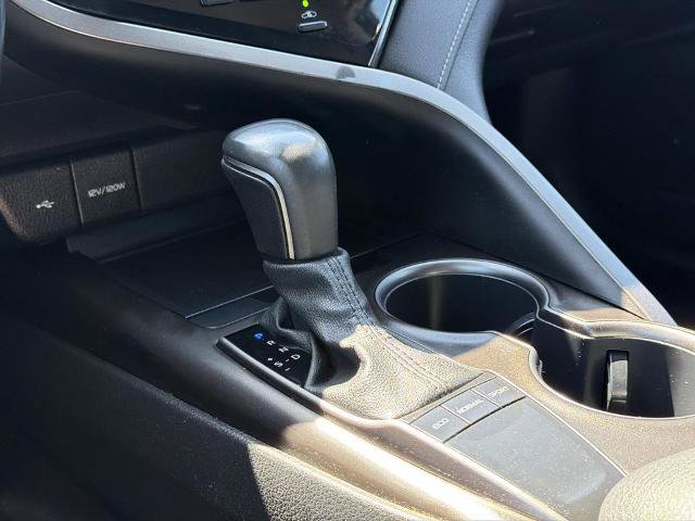 Used 2024 Toyota Camry SE FWD image 16