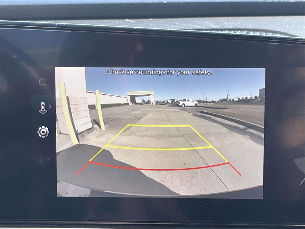 Used 2023 Hyundai Elantra Limited w/ Cargo Package image 20