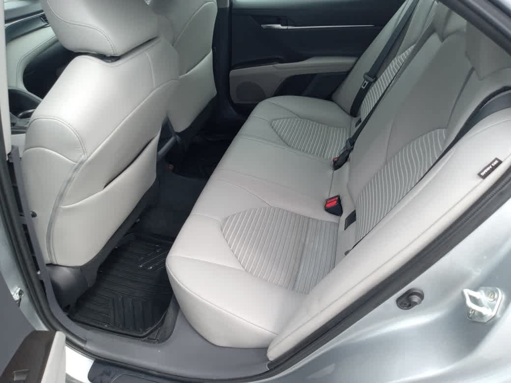 Used 2022 Toyota Camry SE FWD image 23