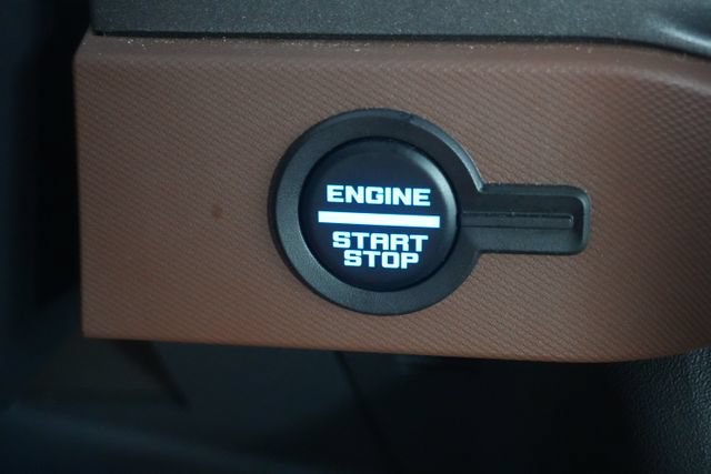 Certified 2024 Ford Bronco Outer Banks AWD/4WD image 17