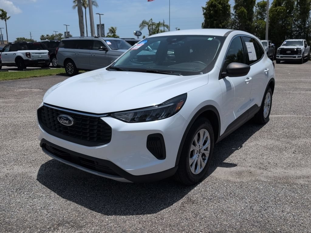 Certified 2024 Ford Escape Active FWD image 6