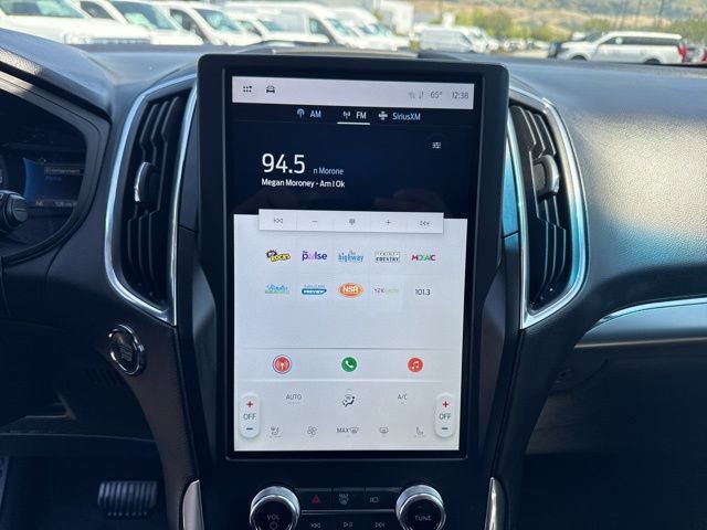 Certified 2024 Ford Edge Titanium AWD/4WD image 27